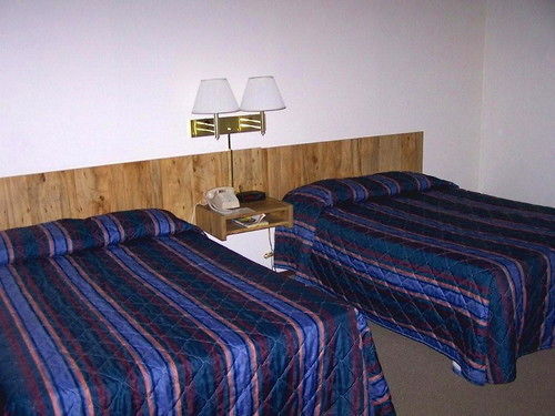 Motel 95 & Campground Hixton 外观 照片
